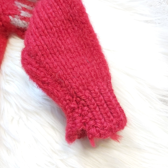 Vintage Handknit Circus Seal Theme Sweater - Picture 6 of 6